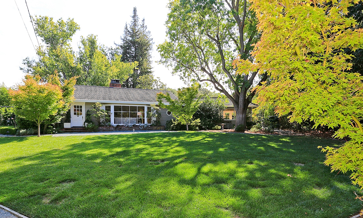 Properties Hugh Cornish Real Estate of Atherton, Menlo Park, Portola Valley, Woodside and