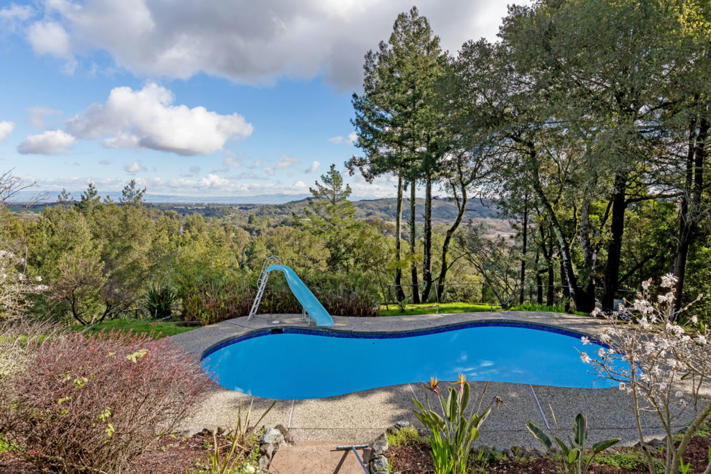 2083 Portola Road, Woodside