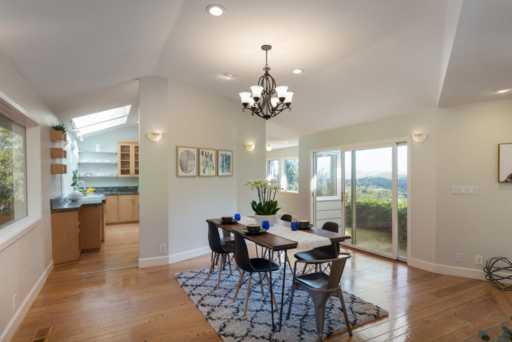 2083 Portola Road, Woodside